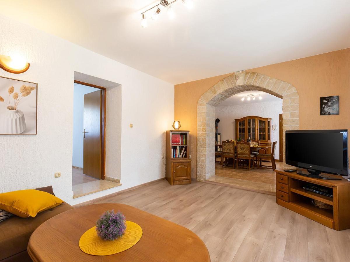 Apartments Fratta Frata Luaran gambar