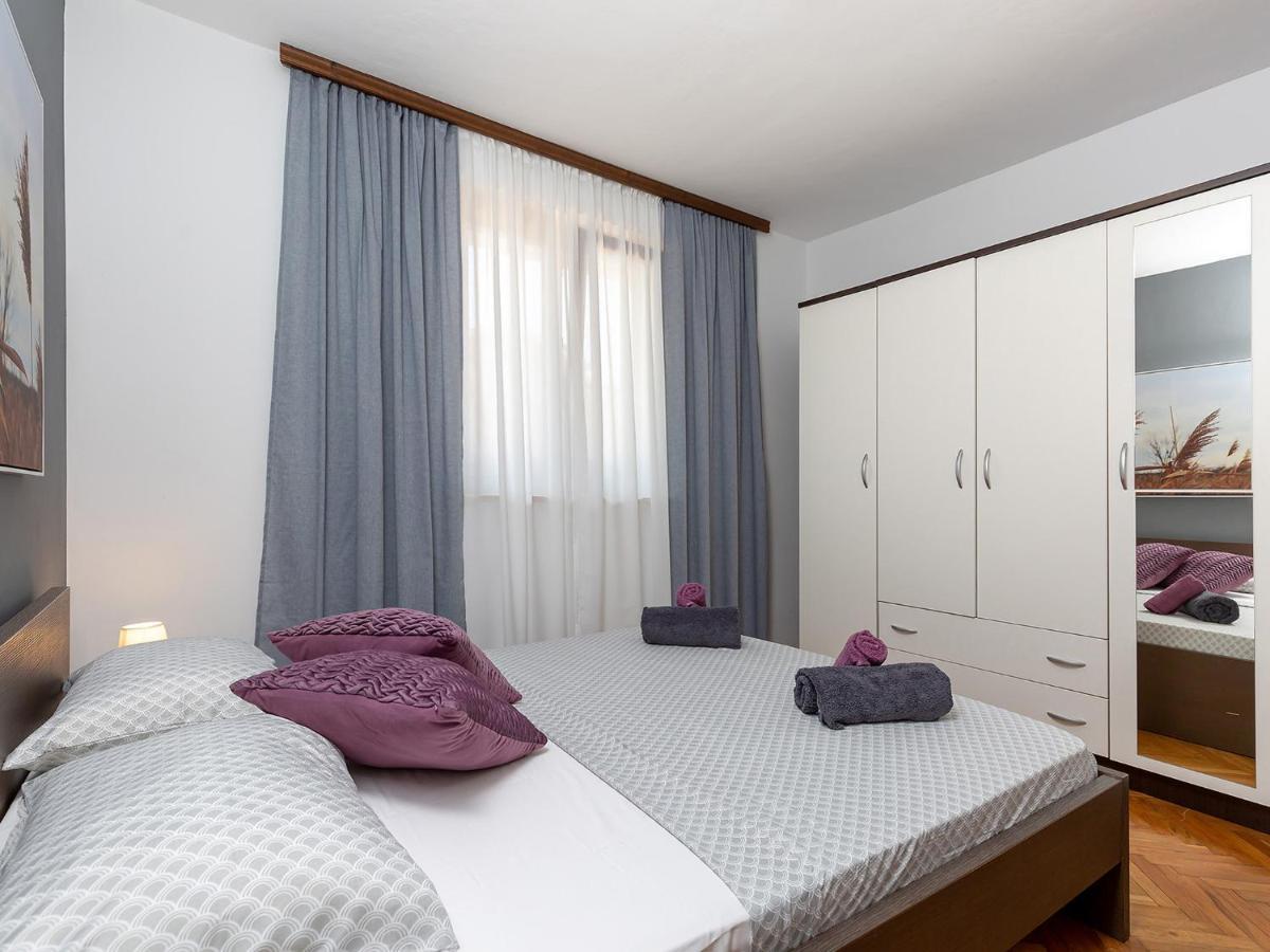 Apartments Fratta Frata Luaran gambar